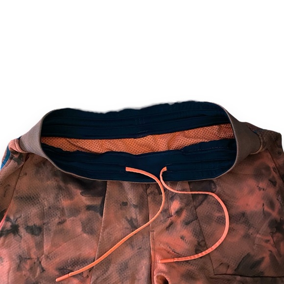 Lululemon Textured Tech Short 7" Diamond Dye Warm Coral Seared Grey Orange Large - Picture 4 of 11